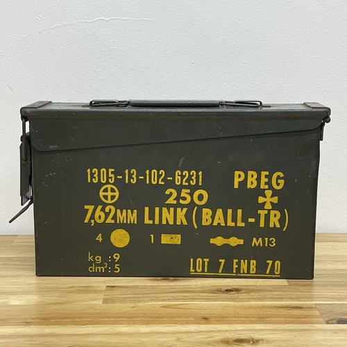 Vintage 1970 belgian military - belgian,