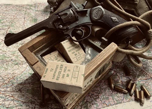 Ww2 british 380 - british, boxes