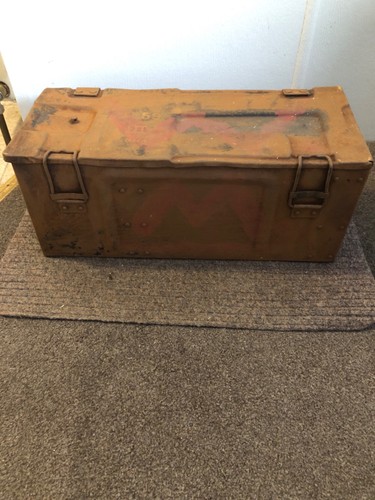 P59 ammo box dated - dated, 1942