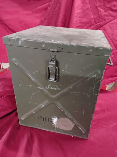 Military hay box - box, storage